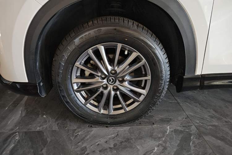 Used Mazda CX-5 2021 2.0L Automatic Two-Wheel Drive Smart Version Left Front Wheel Hub