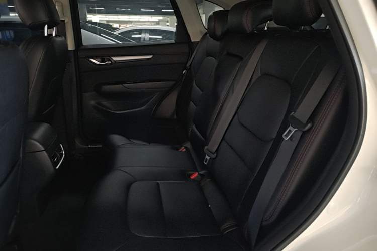 Used Mazda CX-5 2021 2.0L Automatic Two-Wheel Drive Smart Version Left Rear Seat