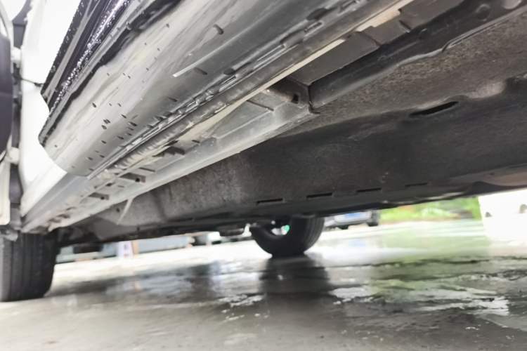 Used Mazda CX-5 2021 2.0L Automatic Two-Wheel Drive Smart Version Left Side Sill