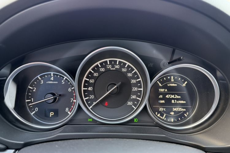 Used Mazda CX-5 2021 2.5L Automatic Two-Wheel Drive ZhiZun Version Odometer Close Up
