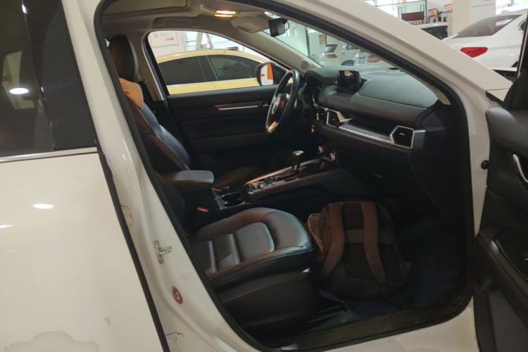 Used Mazda CX-5 2021 2.5L Automatic Two-Wheel Drive Black Knight Right Front Seat