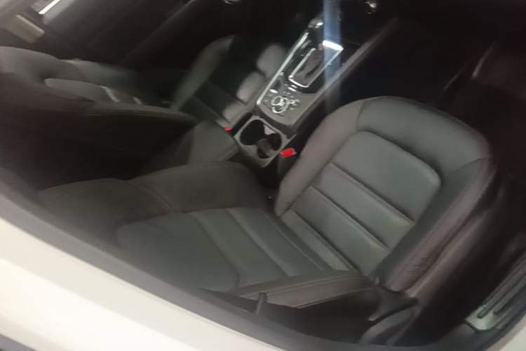 Used Mazda CX-5 2021 2.5L Automatic Two-Wheel Drive Black Knight Right Front Seat