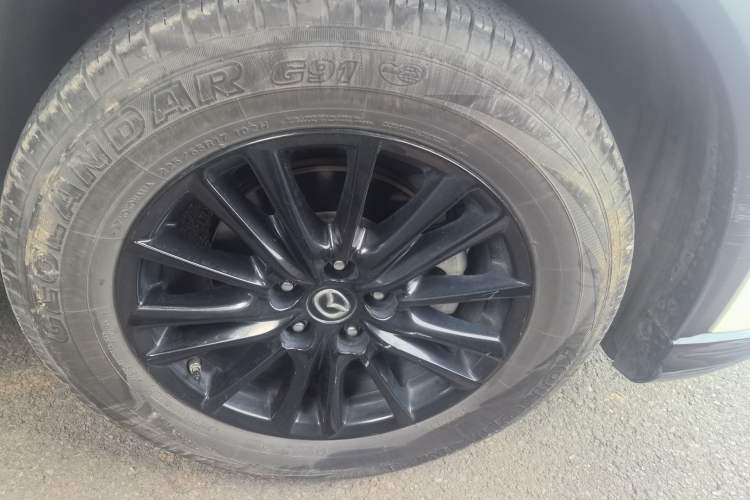 Used Mazda CX-5 2021 2.0L Automatic Two-Wheel Drive Black Knight Right Front Wheel Hub