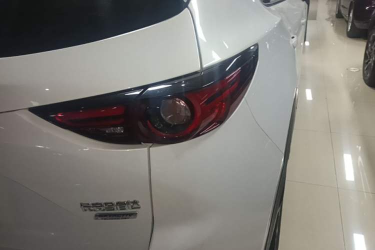 Used Mazda CX-5 2021 2.5L Automatic Two-Wheel Drive Black Knight Right Rear Taillight