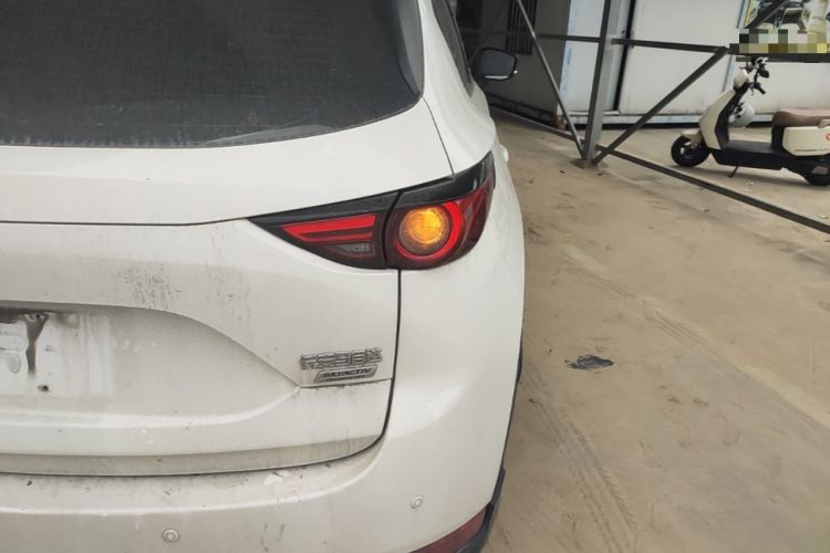 Used Mazda CX-5 2021 2.0L Automatic Two-Wheel Drive Black Knight Right Rear Taillight