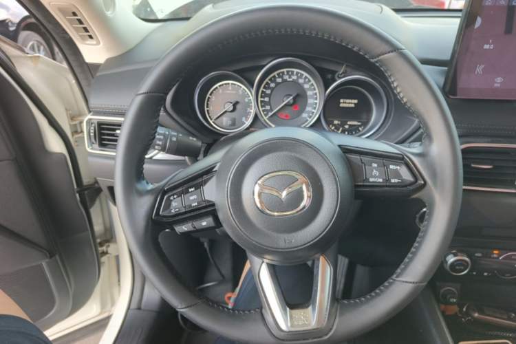 Used Mazda CX-5 2021 2.0L Automatic Two-Wheel Drive Smart Version Steering Wheel