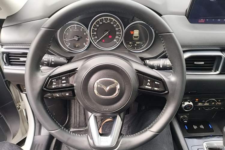 Used Mazda CX-5 2021 2.0L Automatic Two-Wheel Drive ZhiZun Version Steering Wheel