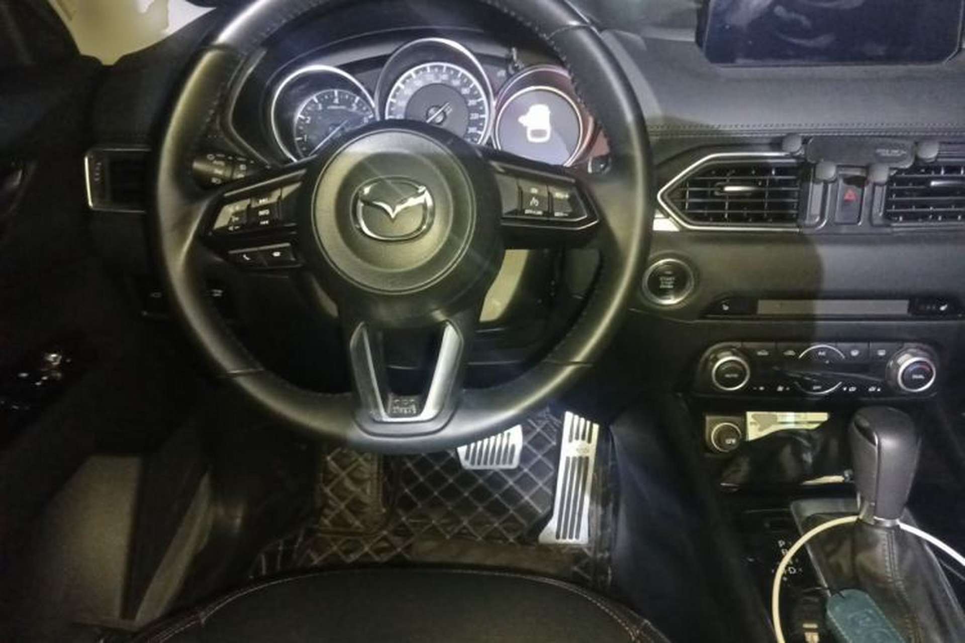 Used Mazda CX-5 2021 2.0L Automatic Two-Wheel Drive ZhiZun Version Steering Wheel