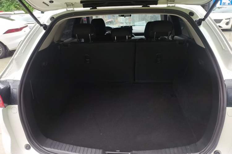 Used Mazda CX-5 2021 2.0L Automatic Two-Wheel Drive Smart Version Trunk