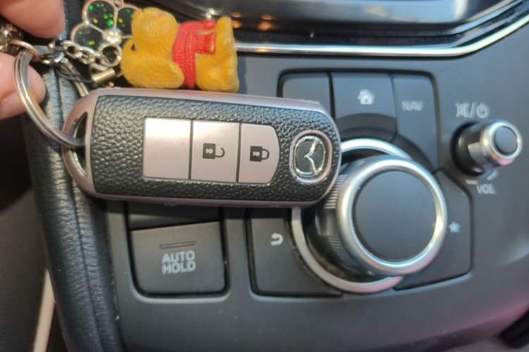 Used Mazda CX-5 2021 2.0L Automatic Two-Wheel Drive Smart Version Vehicle Key