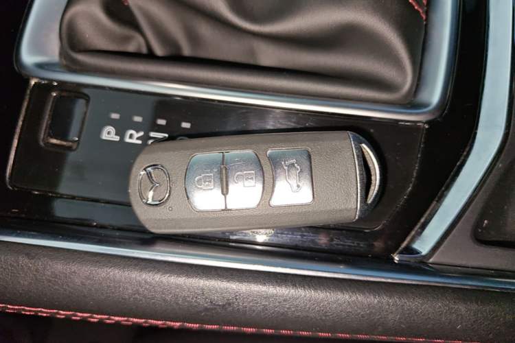 Used Mazda CX-5 2021 2.5L Automatic Two-Wheel Drive Black Knight Vehicle Key