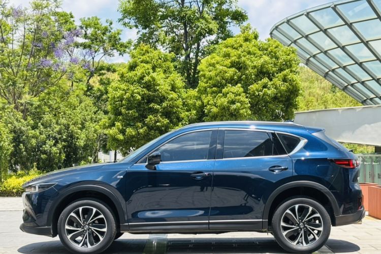 Used Mazda CX-5 2022 2.5L Automatic 4x4 Prestige Edition Exterior 5