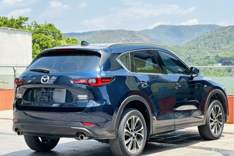 Used Mazda CX-5 2022 2.5L Automatic 4x4 Prestige Edition Exterior 8