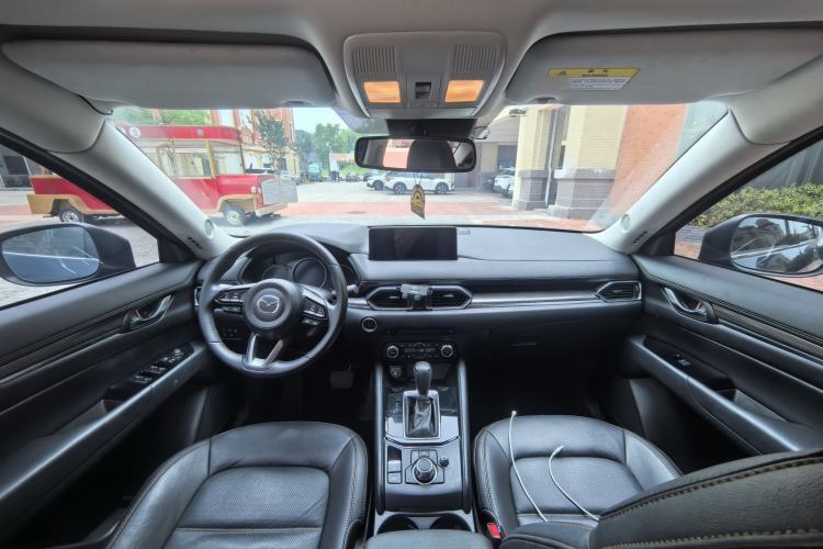 Used Mazda CX-5 2022 2.0L Automatic Two-Wheel Drive Zhiya Version Interior 4