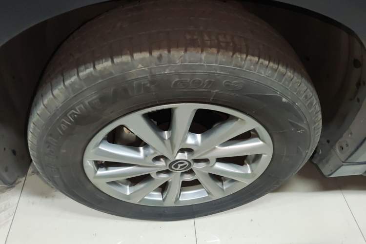 Used Mazda CX-5 2022 2.0L Automatic Two-Wheel Drive Smart Edition Left Front Wheel Hub