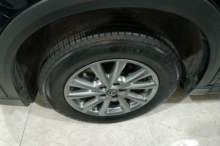 Used Mazda CX-5 2022 2.0L Automatic Two-Wheel Drive Smart Edition Left Front Wheel Hub