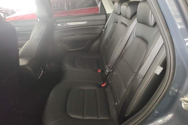 Used Mazda CX-5 2022 2.5L Automatic Two-Wheel Drive ZhiZun Version Left Rear Seat