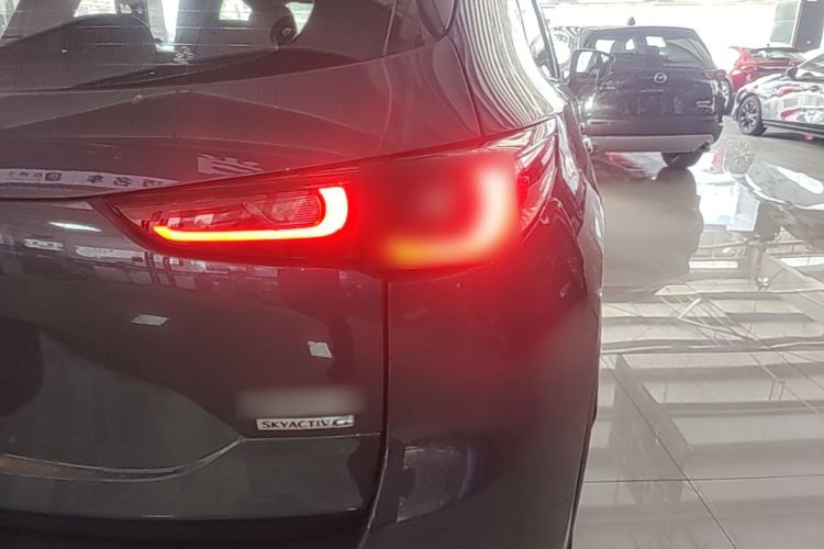 Used Mazda CX-5 2022 2.5L Automatic Two-Wheel Drive ZhiZun Version Right Rear Taillight
