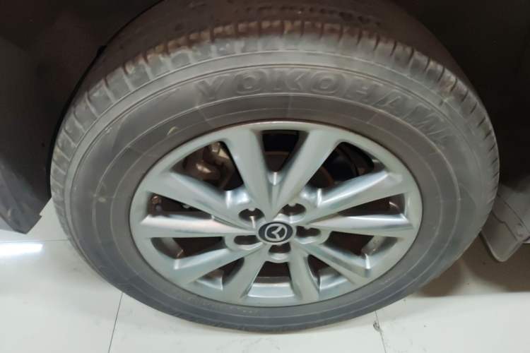 Used Mazda CX-5 2022 2.0L Automatic Two-Wheel Drive Smart Edition Right Rear Wheel Hub