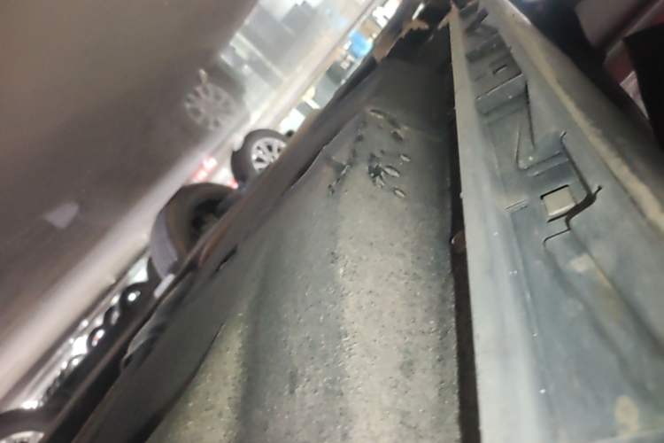 Used Mazda CX-5 2022 2.5L Automatic Two-Wheel Drive ZhiZun Version Right Side Sill