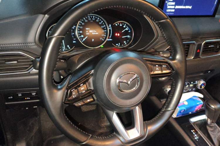 Used Mazda CX-5 2022 2.0L Automatic Two-Wheel Drive Zhiya Version Steering Wheel