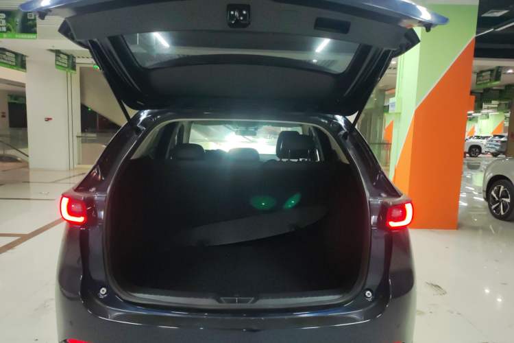 Used Mazda CX-5 2022 2.0L Automatic Two-Wheel Drive Smart Edition Trunk