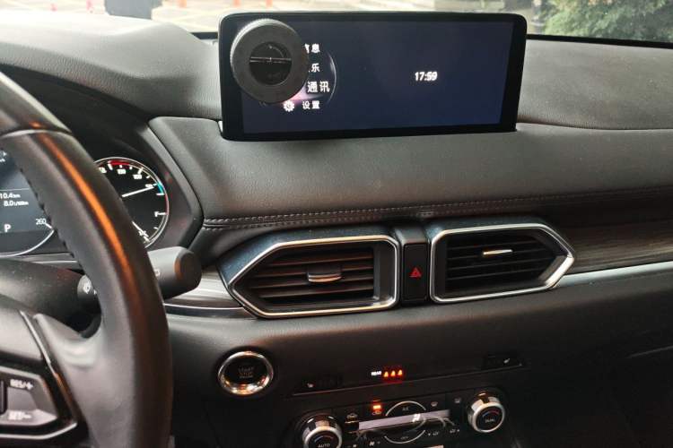 Used Mazda CX-5 2022 2.0L Automatic Two-Wheel Drive Zhiya Version Audio And AC Panel