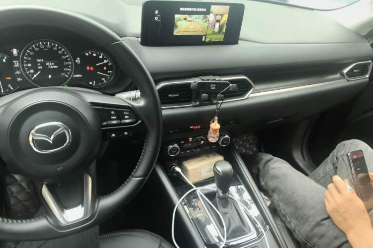 Used Mazda CX-5 2022 2.0L Automatic Two-Wheel Drive Zhiya Version Audio And AC Panel