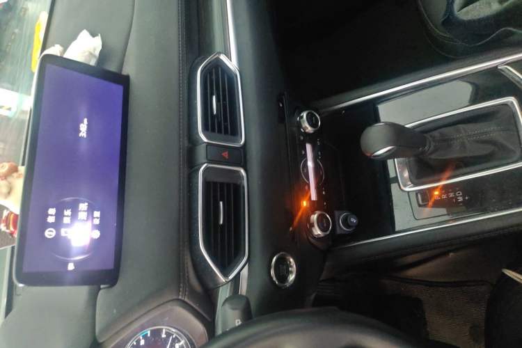 Used Mazda CX-5 2022 2.5L Automatic Two-Wheel Drive ZhiZun Version Audio And AC Panel