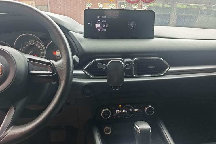 Used Mazda CX-5 2022 2.0L Automatic Two-Wheel Drive Comfort Version Audio And AC Panel