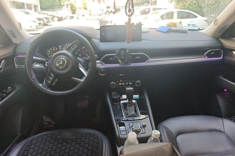 Used Mazda CX-5 2022 2.0L Automatic Two-Wheel Drive Zhiya Version Center Console