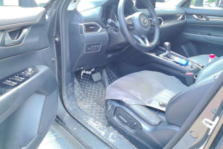 Used Mazda CX-5 2022 2.0L Automatic Two-Wheel Drive Zhiya Version Driver Seat