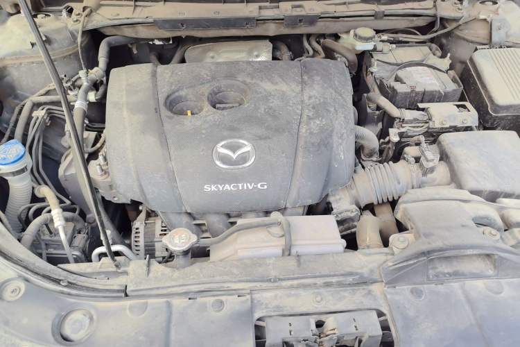 Used Mazda CX-5 2022 2.0L Automatic Two-Wheel Drive Zhiya Version Engine Bay