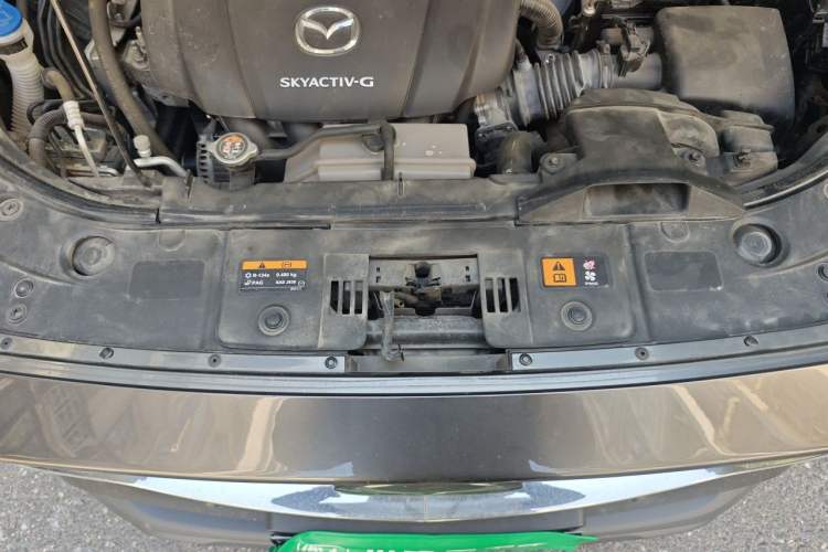 Used Mazda CX-5 2022 2.0L Automatic Two-Wheel Drive Zhiya Version Engine Bay