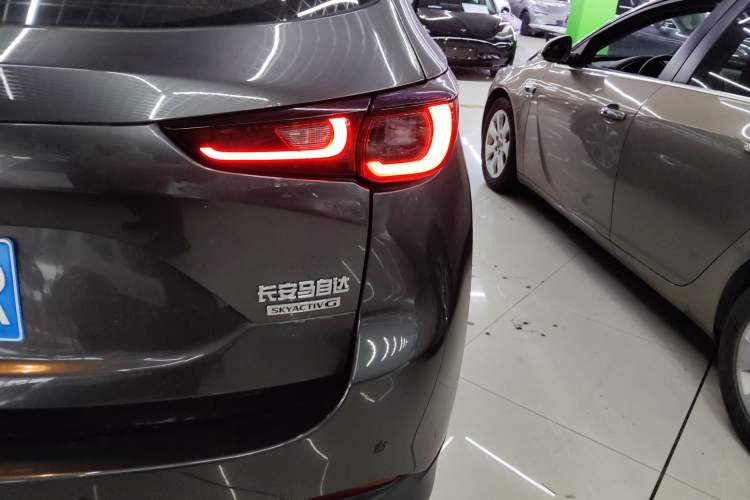 Used Mazda CX-5 2022 2.5L Automatic 4x4 Prestige Edition Exterior 3