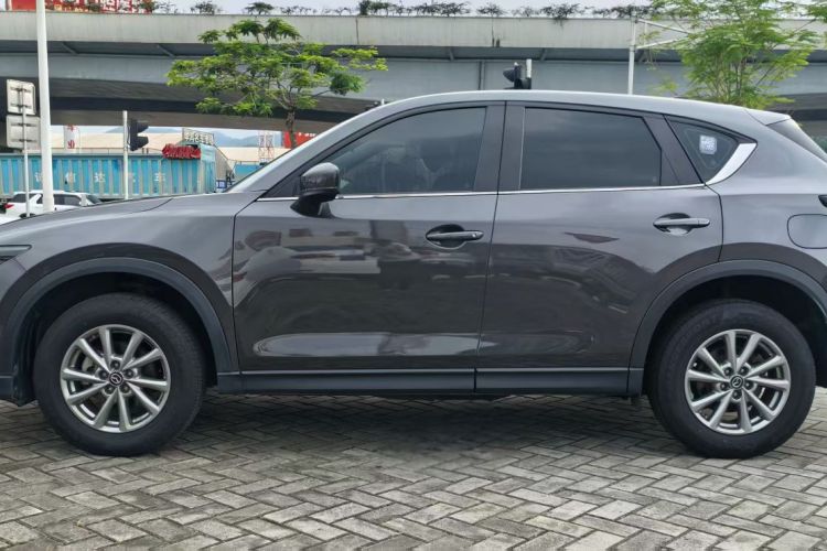 Used Mazda CX-5 2022 2.0L Automatic Two-Wheel Drive Comfort Version Exterior 3