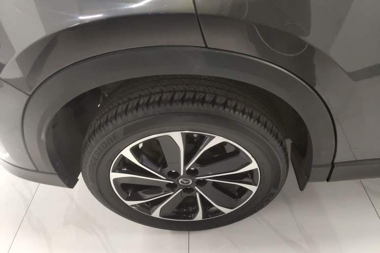 Used Mazda CX-5 2022 2.5L Automatic 4x4 Prestige Edition Exterior 5