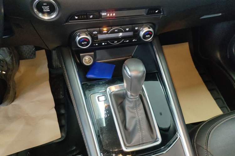 Used Mazda CX-5 2022 2.5L Automatic 4x4 Prestige Edition Gear Lever