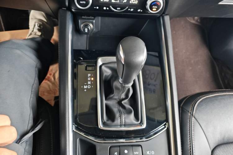 Used Mazda CX-5 2022 2.5L Automatic 4x4 Prestige Edition Gear Lever