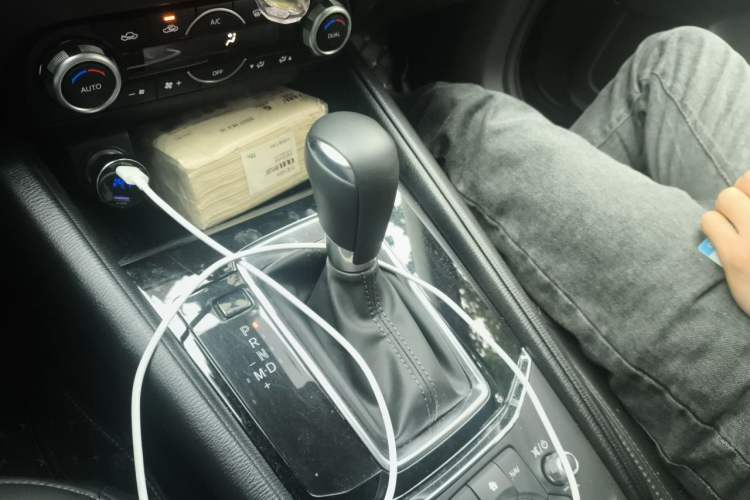 Used Mazda CX-5 2022 2.0L Automatic Two-Wheel Drive Zhiya Version Gear Lever