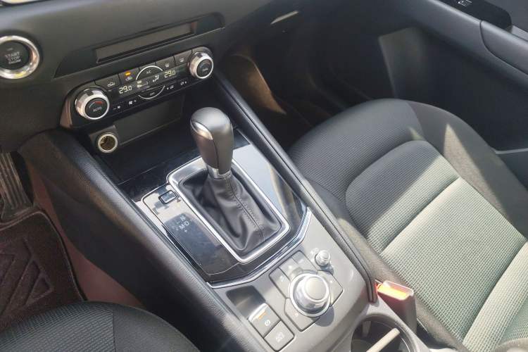 Used Mazda CX-5 2022 2.0L Automatic Two-Wheel Drive Smart Edition Gear Lever