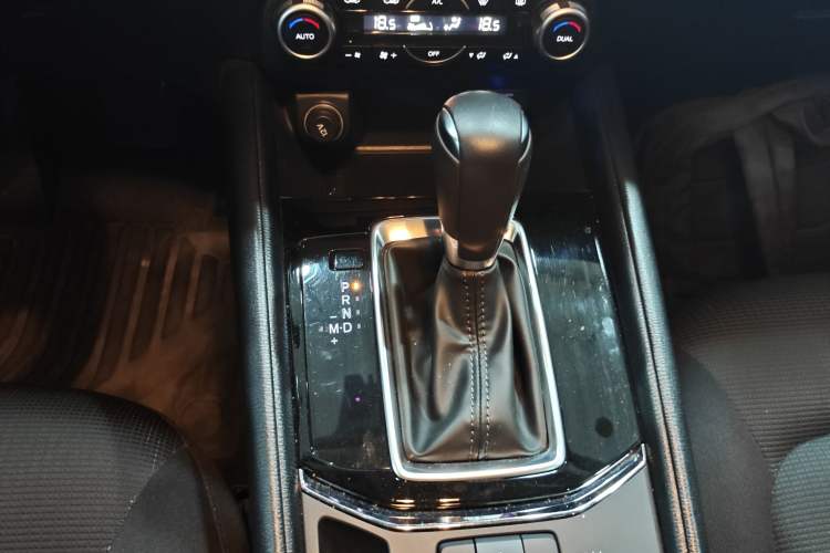 Used Mazda CX-5 2022 2.0L Automatic Two-Wheel Drive Smart Edition Gear Lever