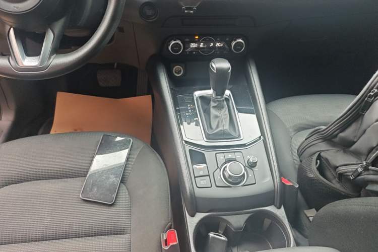 Used Mazda CX-5 2022 2.0L Automatic Two-Wheel Drive Comfort Version Gear Lever