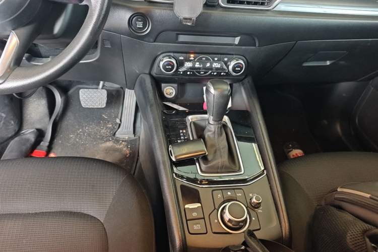 Used Mazda CX-5 2022 2.0L Automatic Two-Wheel Drive Comfort Version Gear Lever