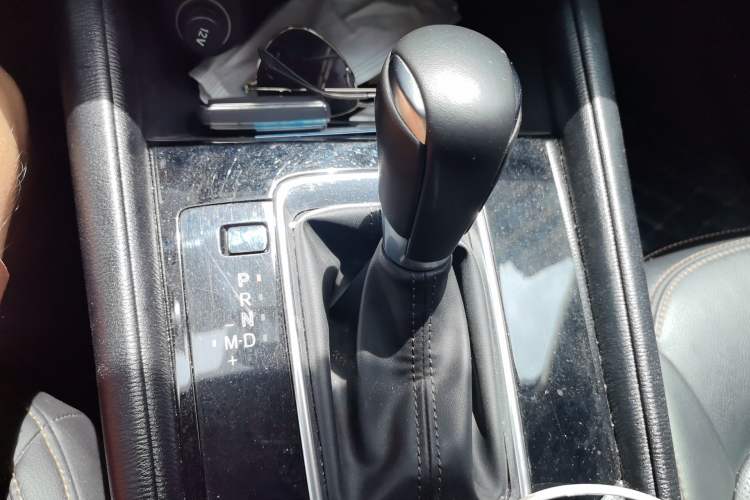 Used Mazda CX-5 2022 2.0L Automatic Two-Wheel Drive Zhiya Version Gear Lever