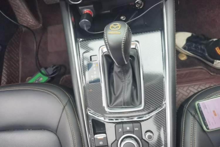 Used Mazda CX-5 2022 2.5L Automatic Two-Wheel Drive ZhiZun Version Gear Lever