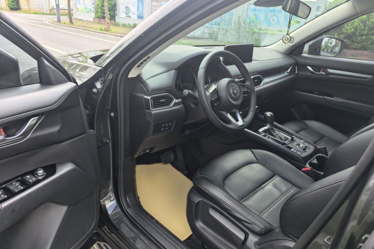 Used Mazda CX-5 2022 2.0L Automatic Two-Wheel Drive Smart Edition Interior 3