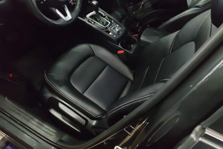 Used Mazda CX-5 2022 2.0L Automatic Two-Wheel Drive Smart Edition Left Front Seat