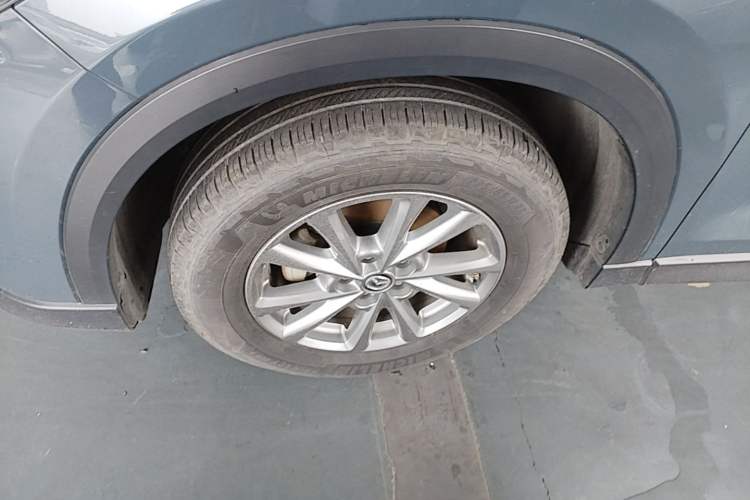 Used Mazda CX-5 2022 2.0L Automatic Two-Wheel Drive Zhiya Version Left Front Wheel Hub