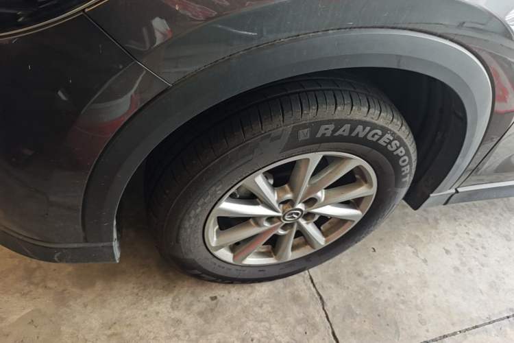 Used Mazda CX-5 2022 2.0L Automatic Two-Wheel Drive Comfort Version Left Front Wheel Hub